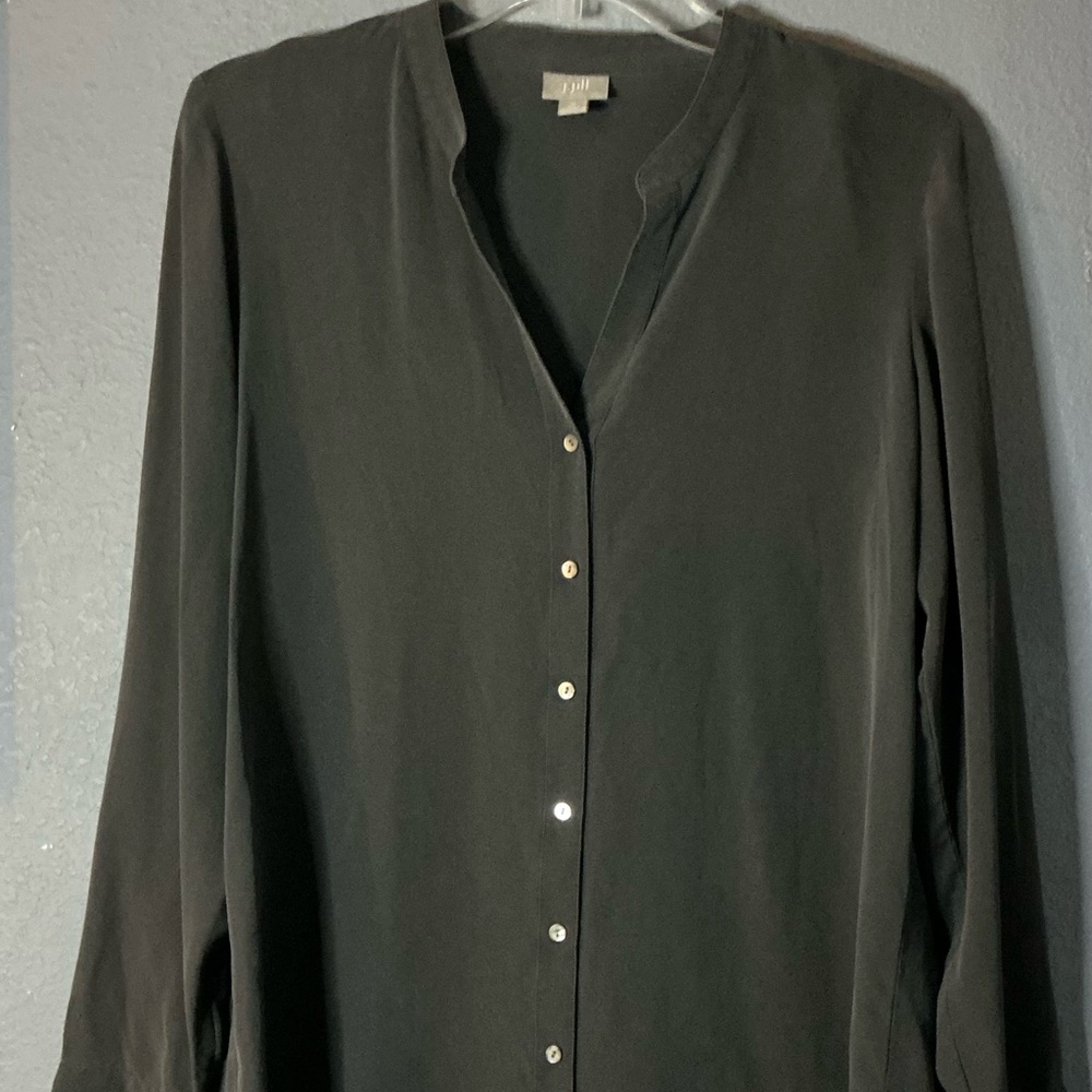J. Jill Button Front Blouse Women’s Medium 100% Silk Semi Sheer Gray Lightweight